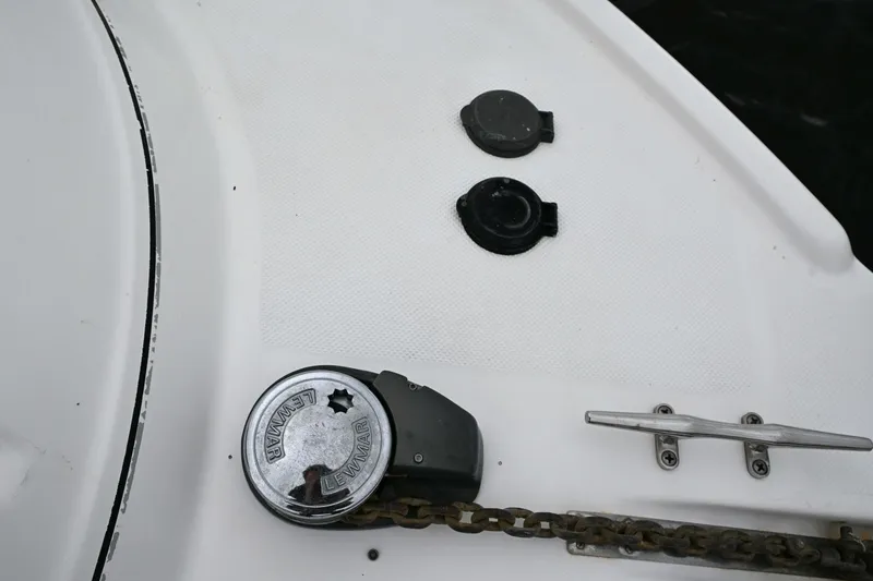 Slide: The Image of Bayliner 4087 Aft Cabin Motoryacht 1996 - 12