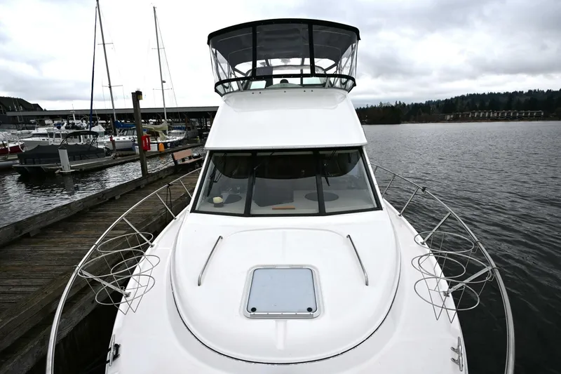 Slide: The Image of Bayliner 4087 Aft Cabin Motoryacht 1996 - 14