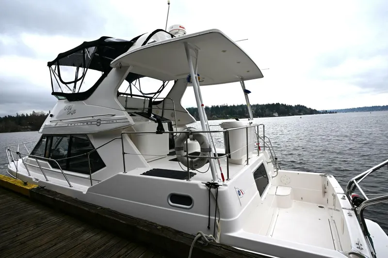 Slide: The Image of Bayliner 4087 Aft Cabin Motoryacht 1996 - 8