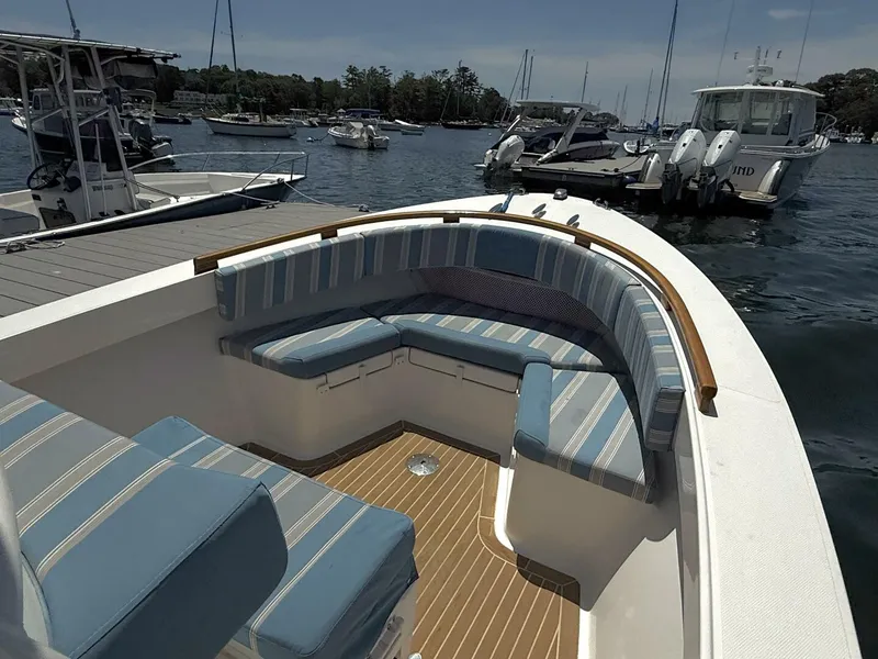 Slide: The Image of Vanquish Bristol Harbor 23 CC 2017 - 10