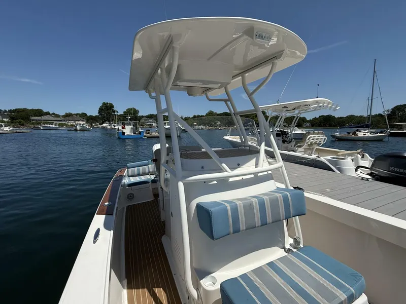 Slide: The Image of Vanquish Bristol Harbor 23 CC 2017 - 13