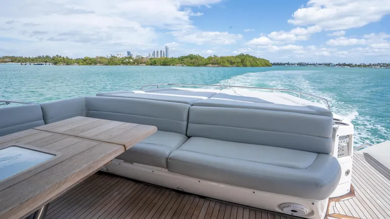 Slide: The Image of Sunseeker 68' Sport Yacht 2014 - 18