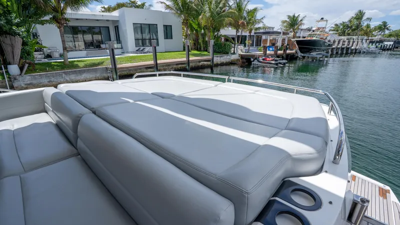 Slide: The Image of Sunseeker 68' Sport Yacht 2014 - 20