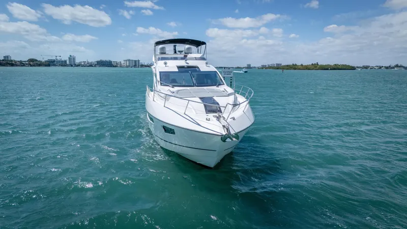 Slide: The Image of Sunseeker 68' Sport Yacht 2014 - 4