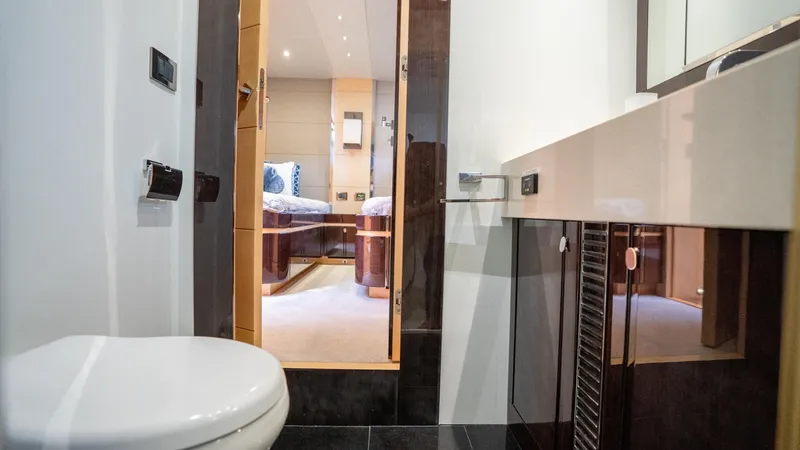 Slide: The Image of Sunseeker 68' Sport Yacht 2014 - 49