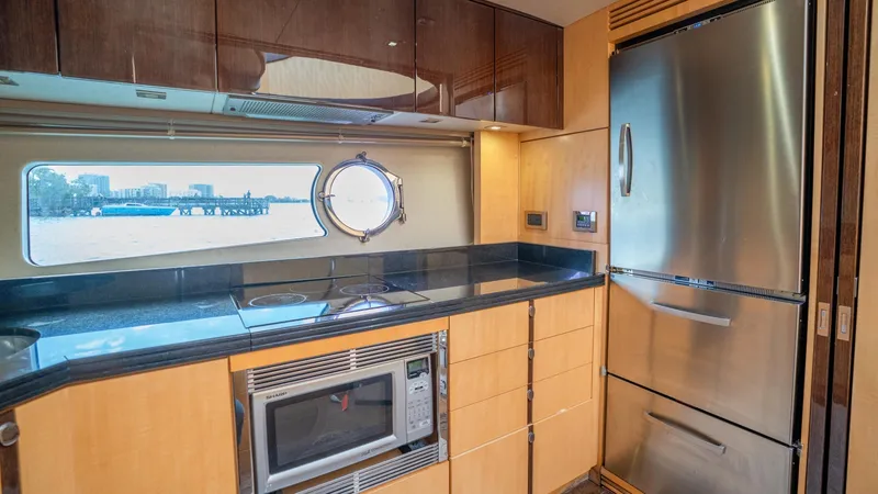 Slide: The Image of Sunseeker 68' Sport Yacht 2014 - 53