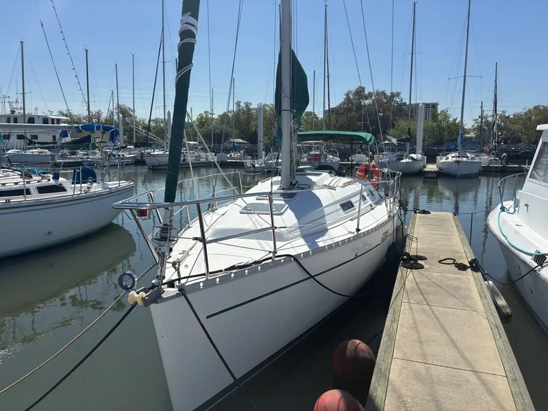Slide: The Image of Beneteau Oceanis 311 Lifting Keel 2003 - 25