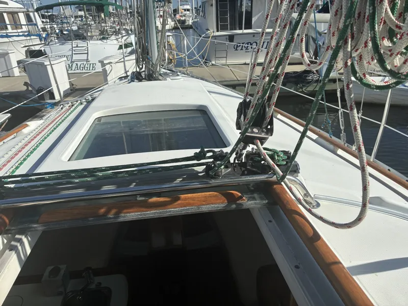 Slide: The Image of Beneteau Oceanis 311 Lifting Keel 2003 - 37