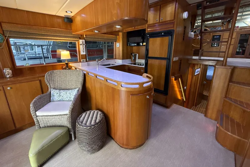 Slide: The Image of Symbol Pilothouse Trawler 2007 - 10