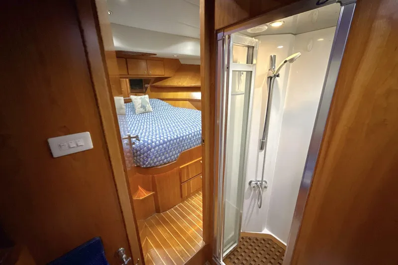 Slide: The Image of Symbol Pilothouse Trawler 2007 - 19