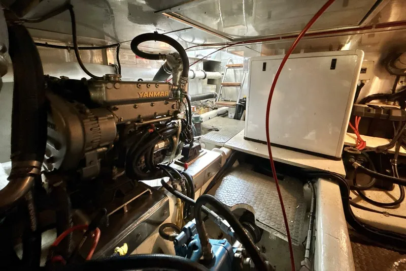Slide: The Image of Symbol Pilothouse Trawler 2007 - 27