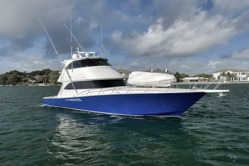 The Image of Viking 60 Enclosed Bridge 2012 - 0