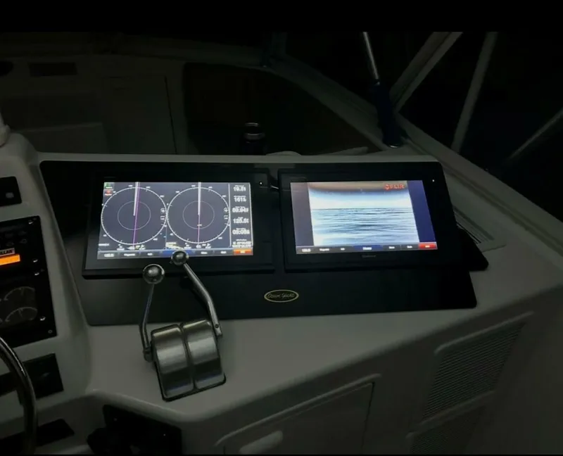 Slide: The Image of Ocean 53 Convertible 1998 - 13