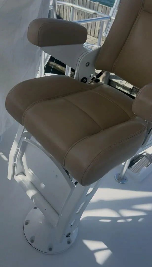 Slide: The Image of Ocean 53 Convertible 1998 - 29