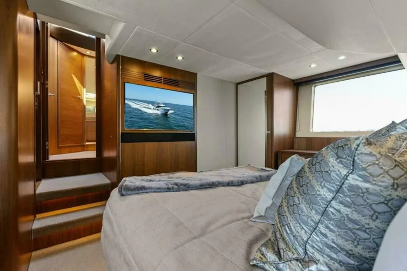 Slide: The Image of Princess 60 Flybridge 2016 - 33
