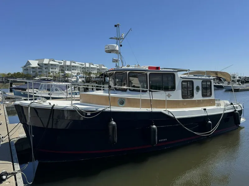 The Image of Ranger Tug R-29 2012 - 0
