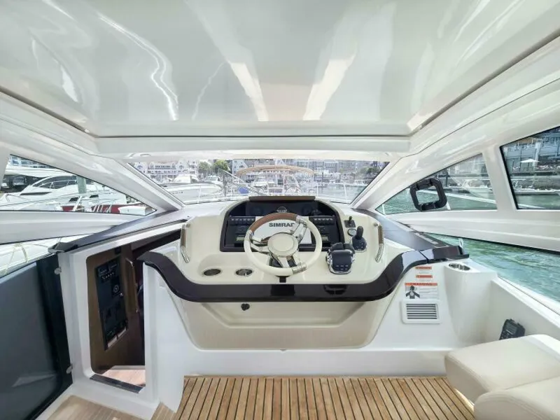 Slide: The Image of Beneteau Gran Turismo 40 2019 - 14