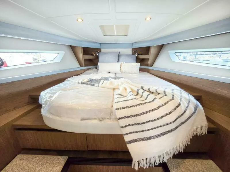 Slide: The Image of Beneteau Gran Turismo 40 2019 - 22