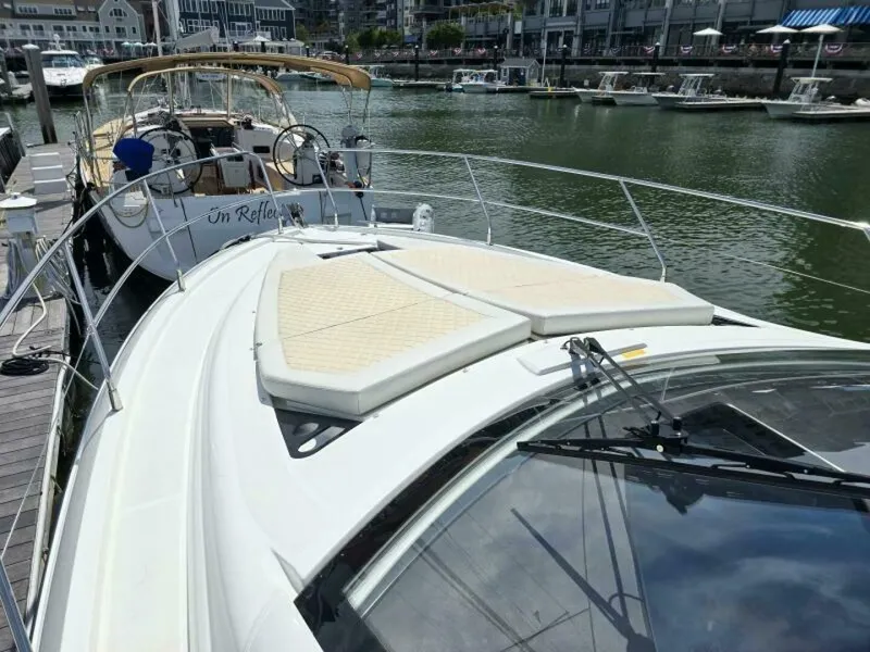 Slide: The Image of Beneteau Gran Turismo 40 2019 - 3