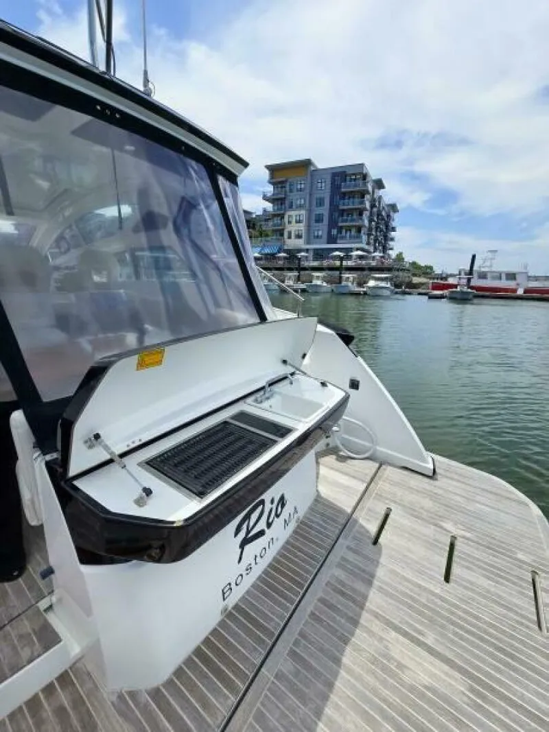 Slide: The Image of Beneteau Gran Turismo 40 2019 - 6