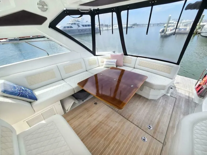 Slide: The Image of Beneteau Gran Turismo 40 2019 - 9