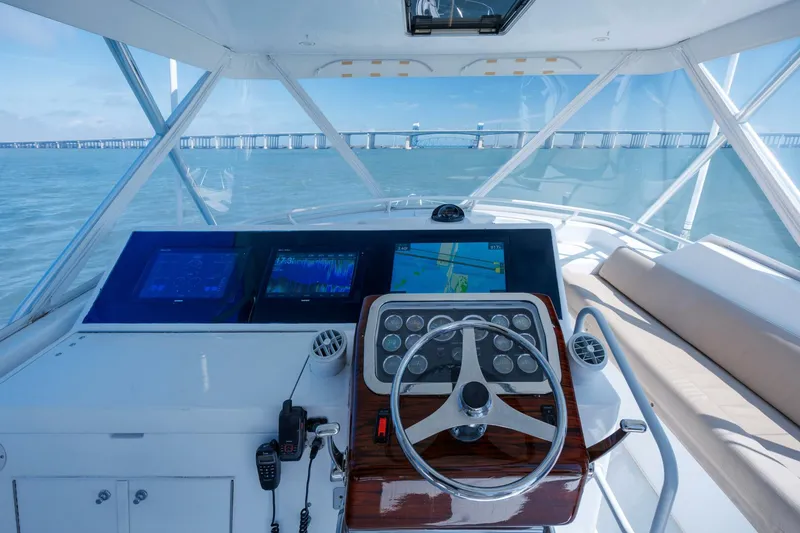 Slide: The Image of Hatteras 50 Convertible 2002 - 2