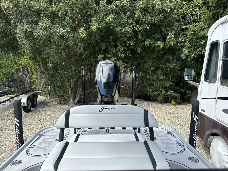 Slide: The Image of Yellowfin 24 Bay Boat 2026 - 9