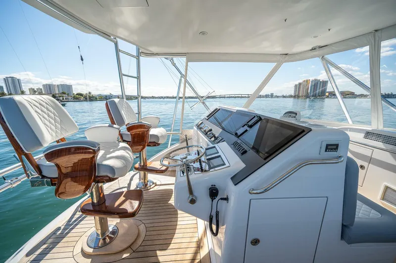 Slide: The Image of Cabo 52 Flybridge 2009 - 31
