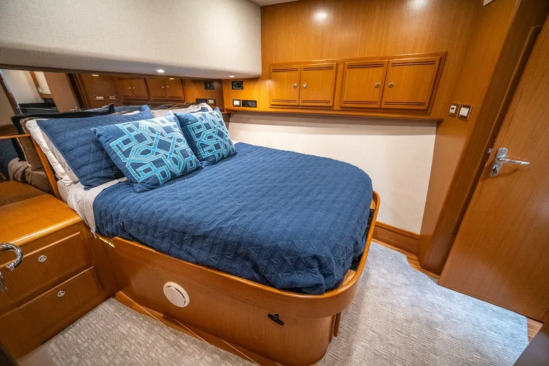 Slide: The Image of Cabo 52 Flybridge 2009 - 49