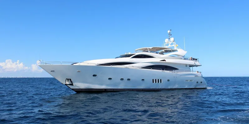 The Image of Sunseeker Manhattan 2002 - 0