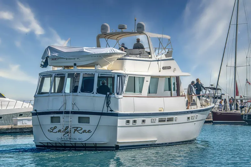 Slide: The Image of Hatteras Motor Yacht 1987 - 5