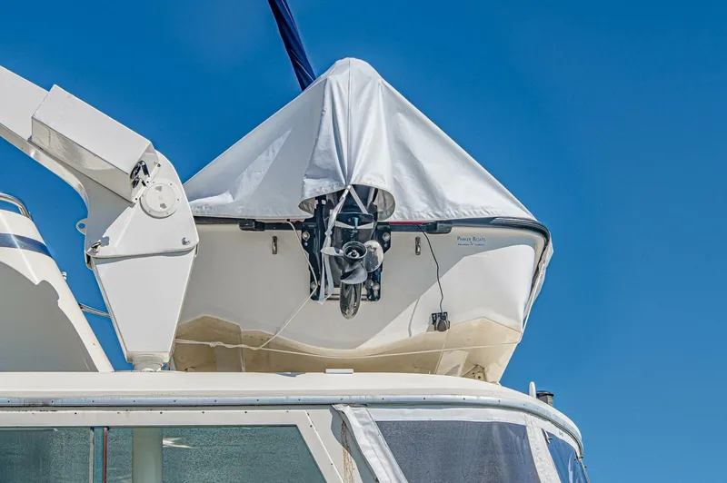 Slide: The Image of Hatteras Motor Yacht 1987 - 84