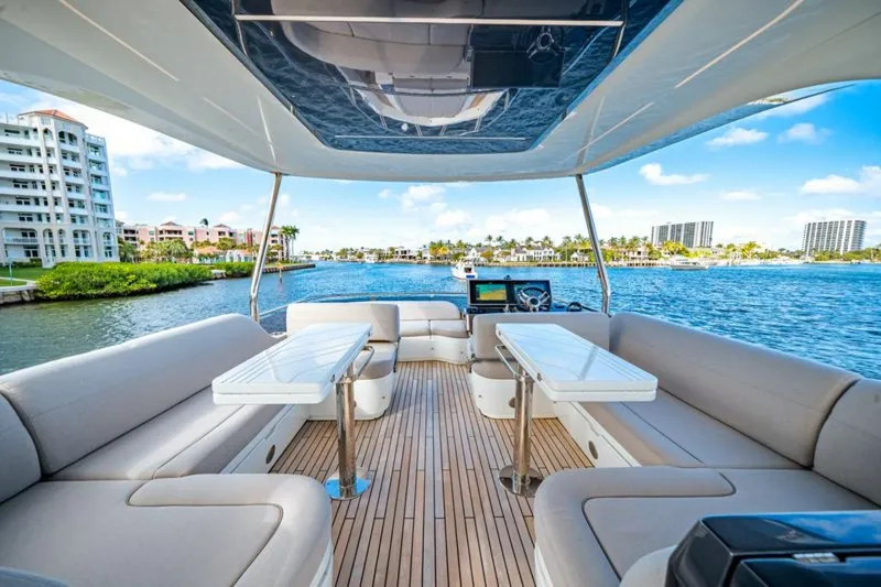 Slide: The Image of Galeon 560 FLY 2024 - 45