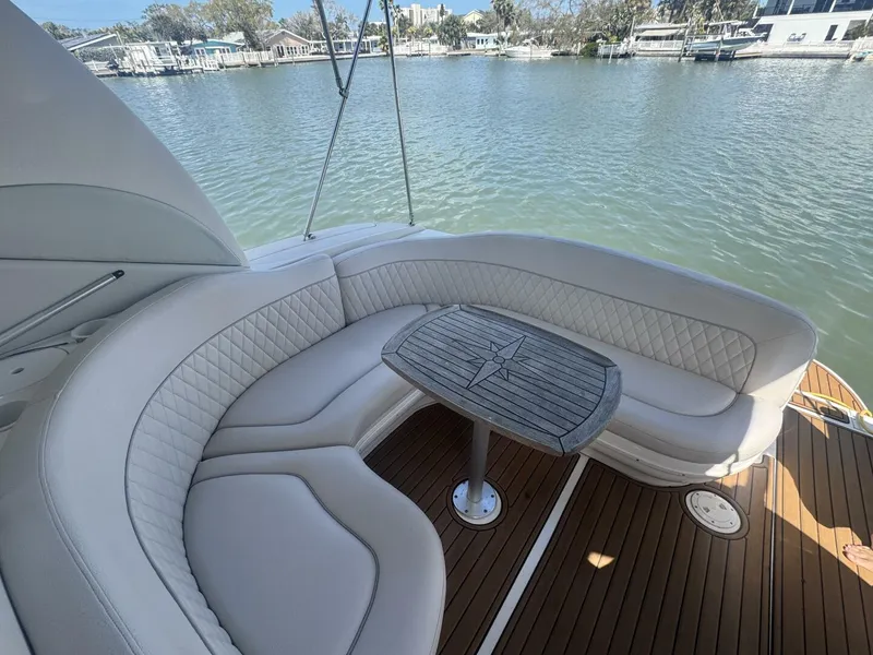 Slide: The Image of Sea Ray 320 Sundancer 2002 - 16