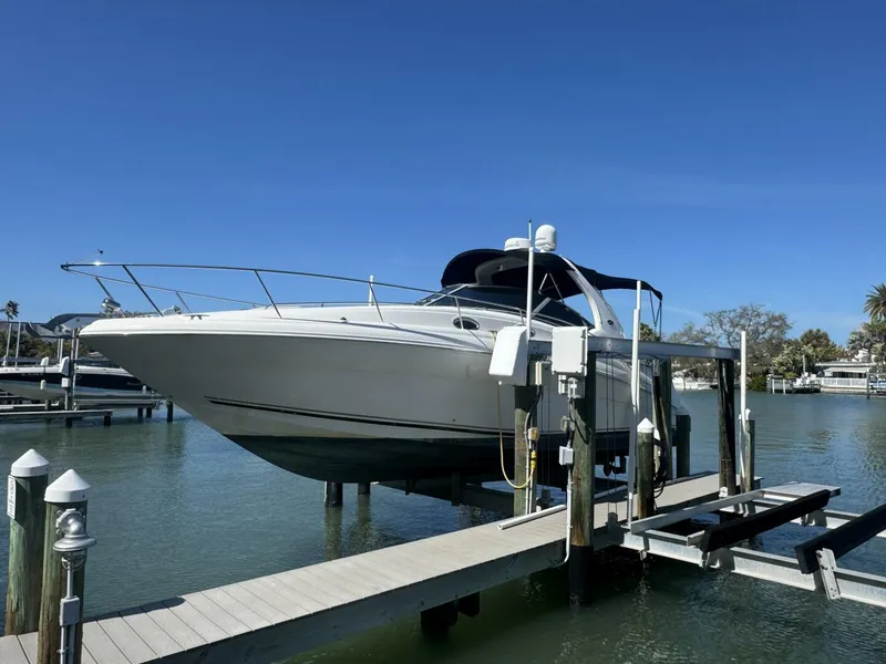Slide: The Image of Sea Ray 320 Sundancer 2002 - 4