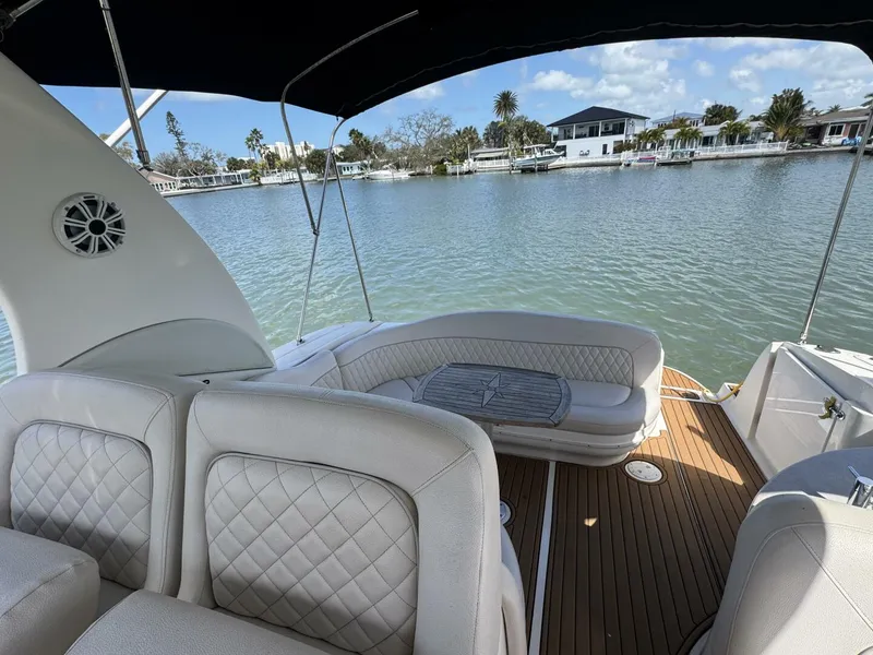 Slide: The Image of Sea Ray 320 Sundancer 2002 - 47