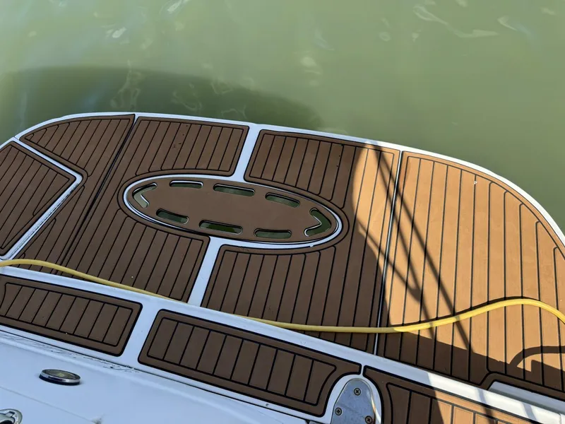 Slide: The Image of Sea Ray 320 Sundancer 2002 - 56