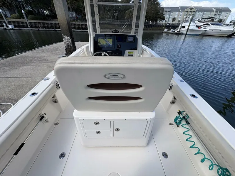 Slide: The Image of Cobia 240CC 2020 - 12