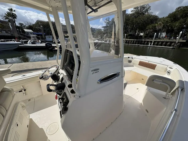 Slide: The Image of Cobia 240CC 2020 - 21