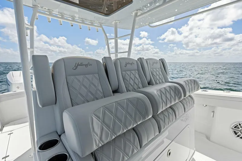 Slide: The Image of Yellowfin 42 Offshore 2024 - 12