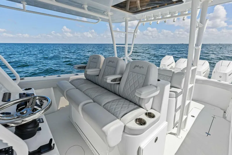 Slide: The Image of Yellowfin 42 Offshore 2024 - 2