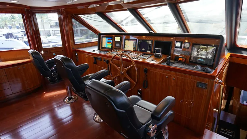 Slide: The Image of Ocean Alexander 100 Skylounge Megayacht 2008 - 22