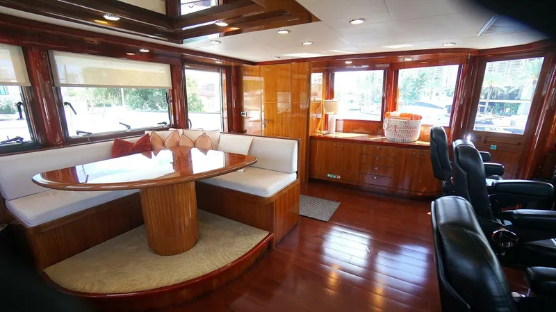 Slide: The Image of Ocean Alexander 100 Skylounge Megayacht 2008 - 23