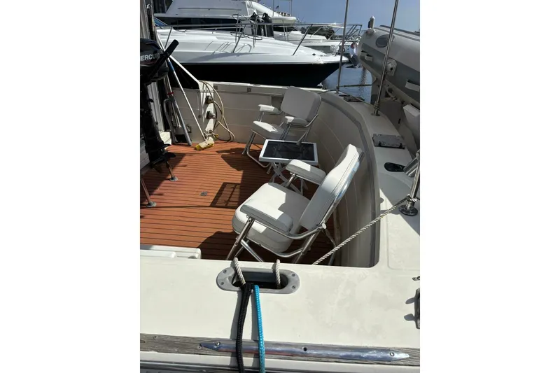 Slide: The Image of Chris-Craft 35 Commander 1969 - 13