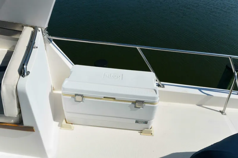 Slide: The Image of Ocean Alexander Mark II Pilothouse 1986 - 21