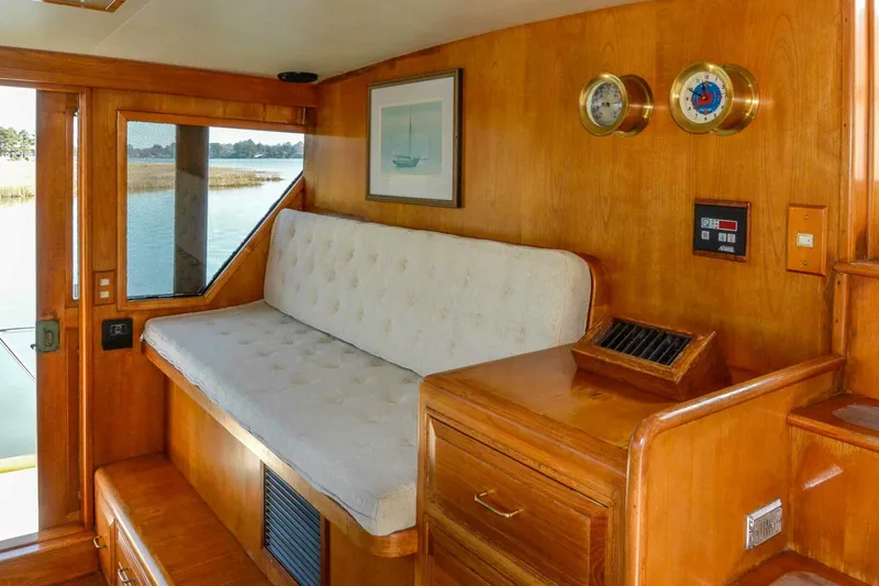 Slide: The Image of Ocean Alexander Mark II Pilothouse 1986 - 31