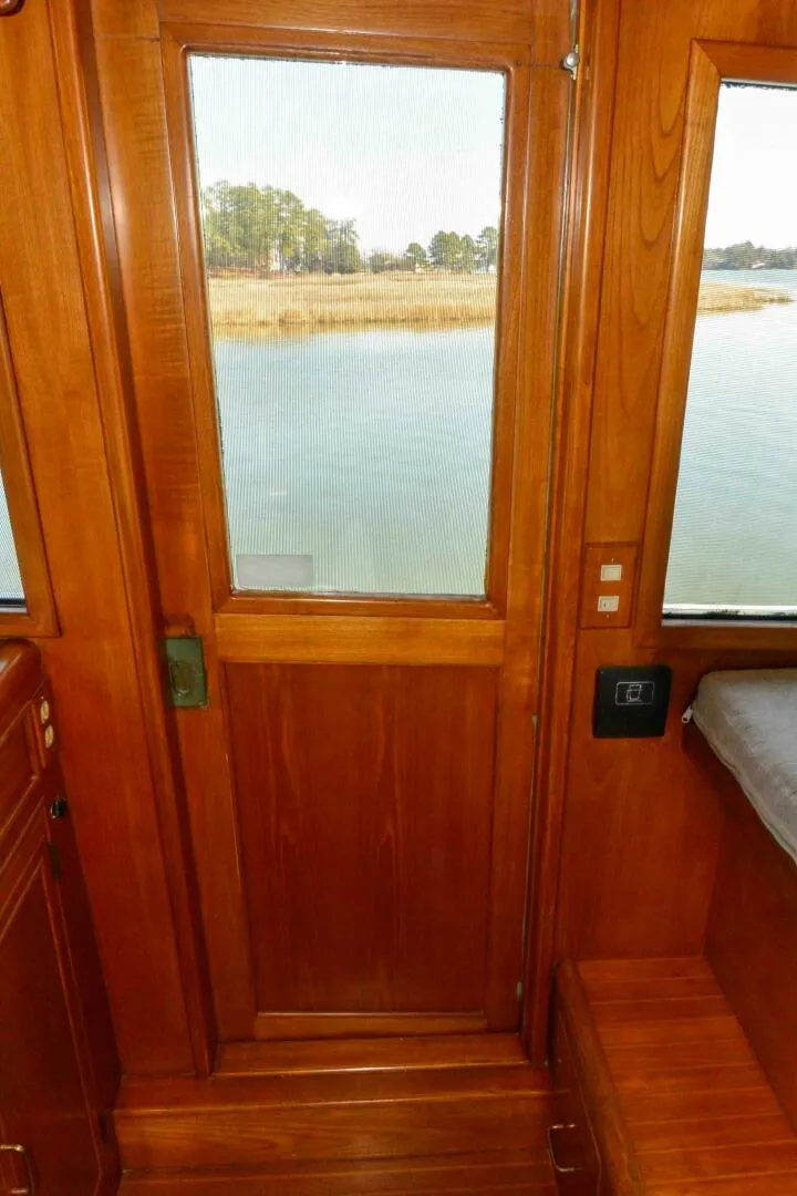 Slide: The Image of Ocean Alexander Mark II Pilothouse 1986 - 33