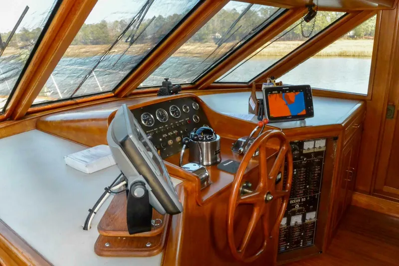 Slide: The Image of Ocean Alexander Mark II Pilothouse 1986 - 34