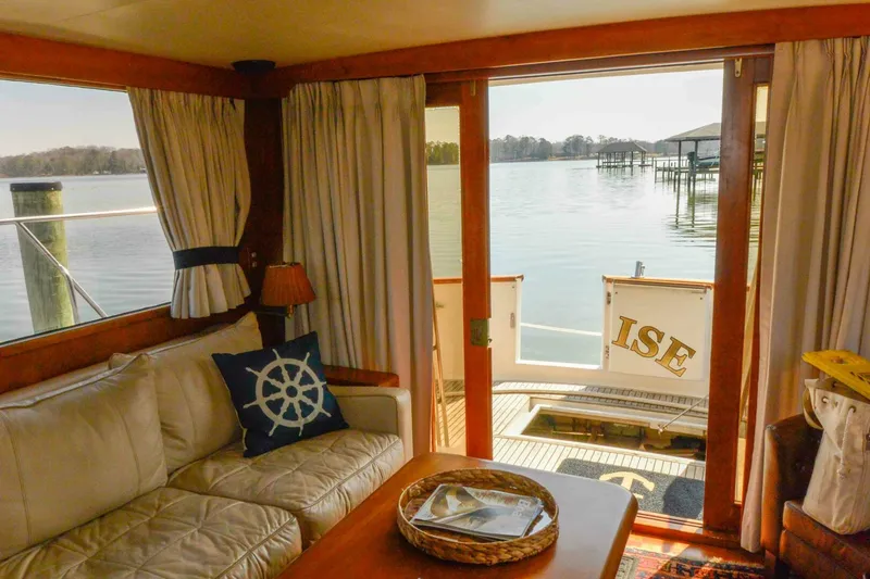 Slide: The Image of Ocean Alexander Mark II Pilothouse 1986 - 65