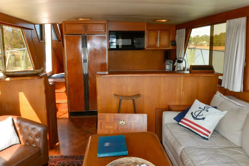 Slide: The Image of Ocean Alexander Mark II Pilothouse 1986 - 68